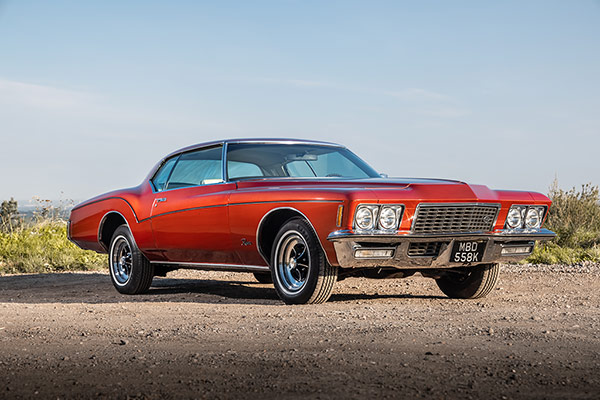 1972 Buick Riviera for hire